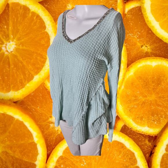 Juicy Couture Gray Rayon Blend Waffle Knit Jewel Trim V-Neck Sweater Size S - Picture 9 of 9